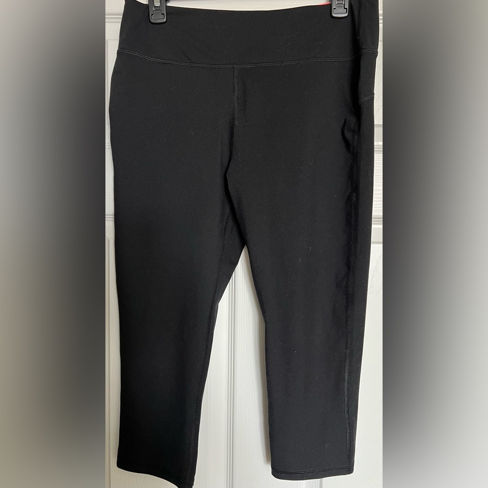 Marika Sport Capri Leggings